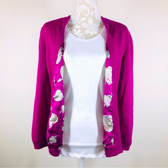 Valentino Vintage 100% Wool Sweater Cardigan 8 - Picture 4 of 13